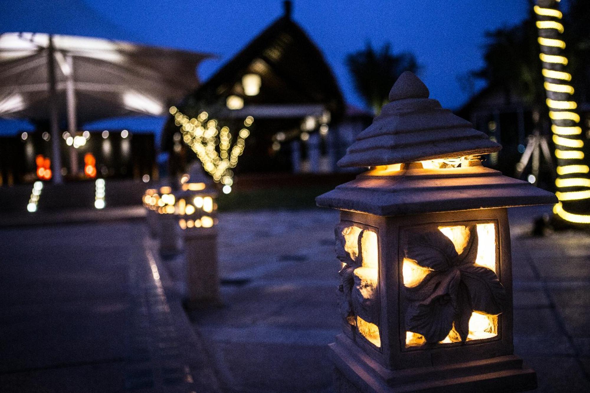 Blue Bay Resort - Access To Pool And Beach-Phuket & Krabi Ko Yao المظهر الخارجي الصورة The Village at Blue Mountain