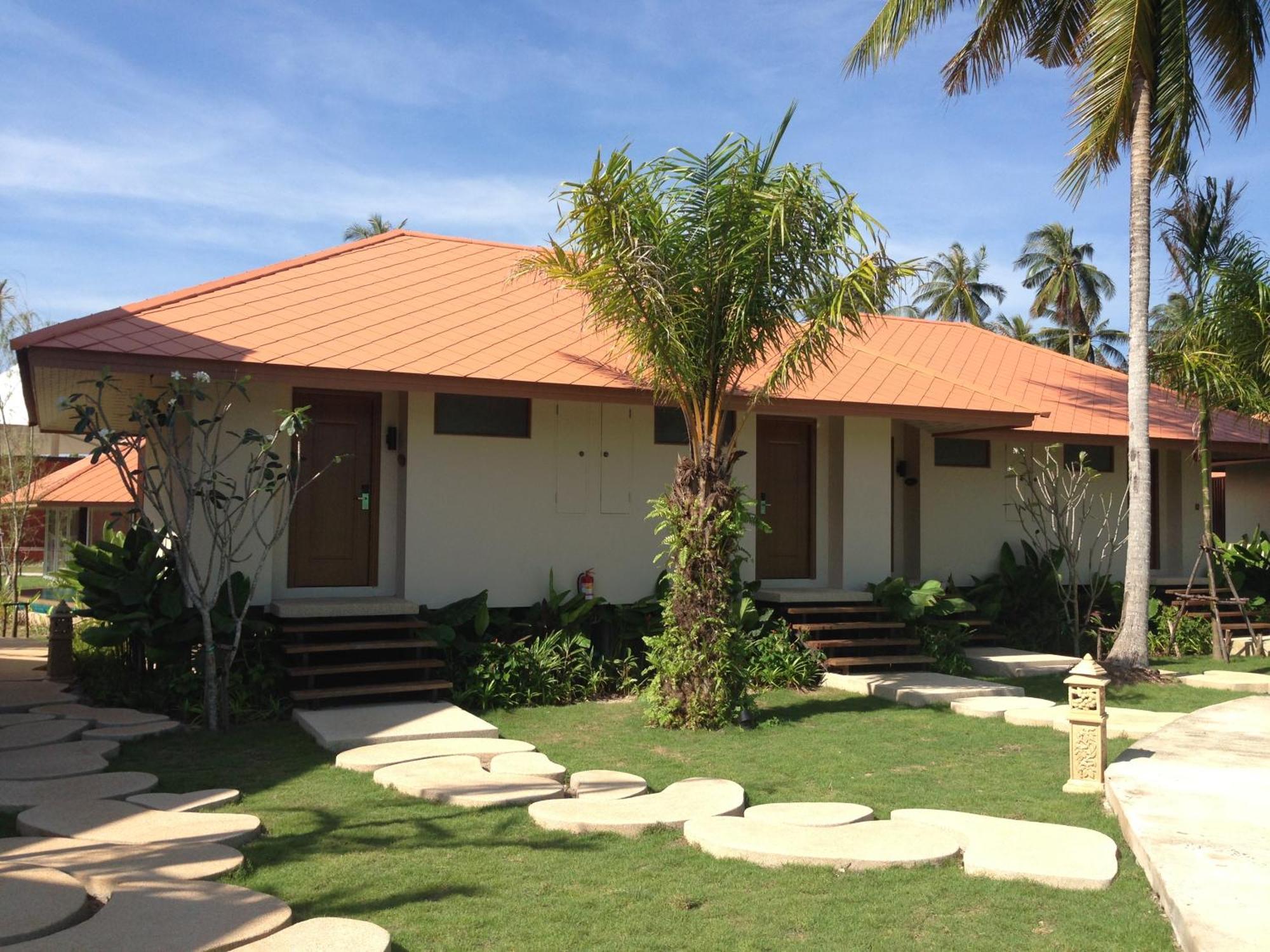 Blue Bay Resort - Access To Pool And Beach-Phuket & Krabi Ko Yao المظهر الخارجي الصورة The resort's bungalows